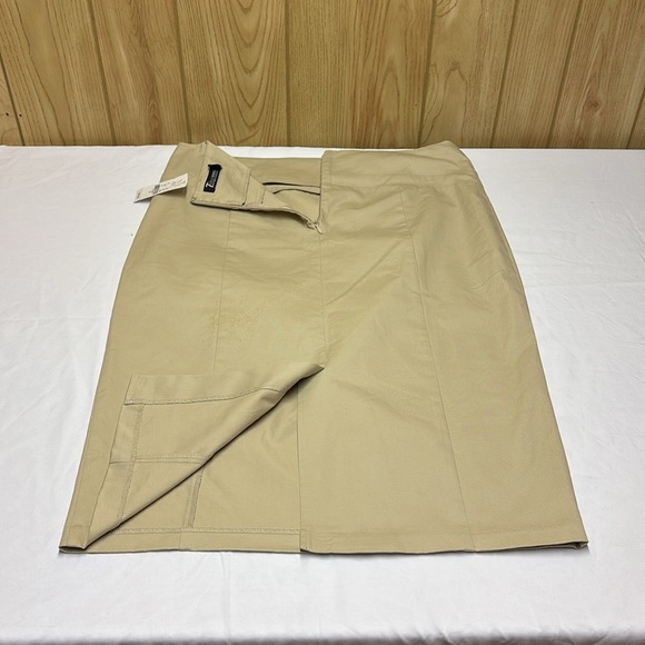 7th Avenue Classic Tan Women's Skirt - Picture 6 of 8